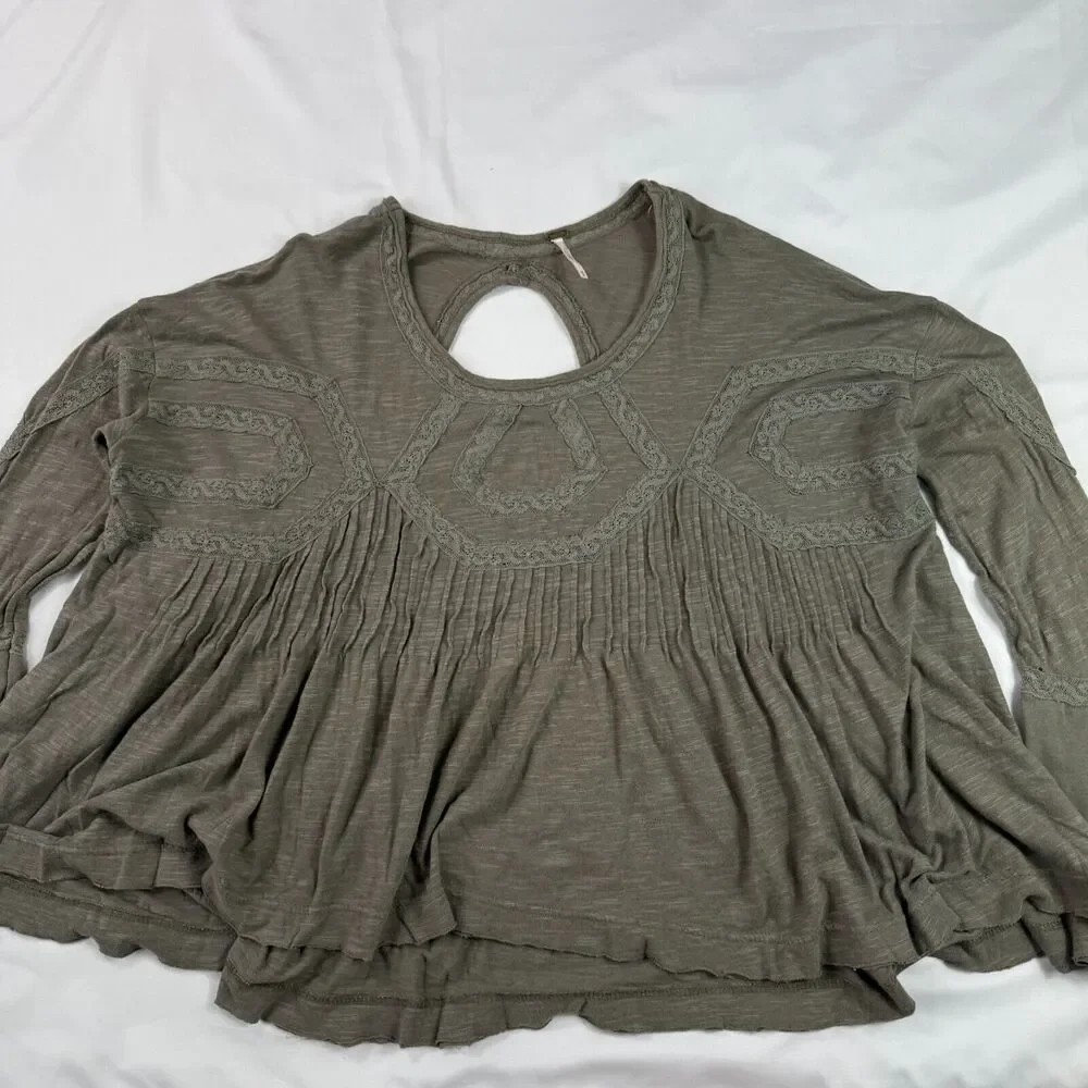 Free People‎ Womens M Smoke Green Lace Trim Babydoll Blouse Key Hole Back